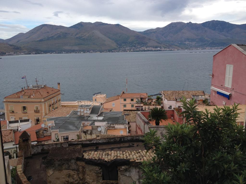 Bed & Breakfast Castello Aragonese Gaeta Buitenkant foto